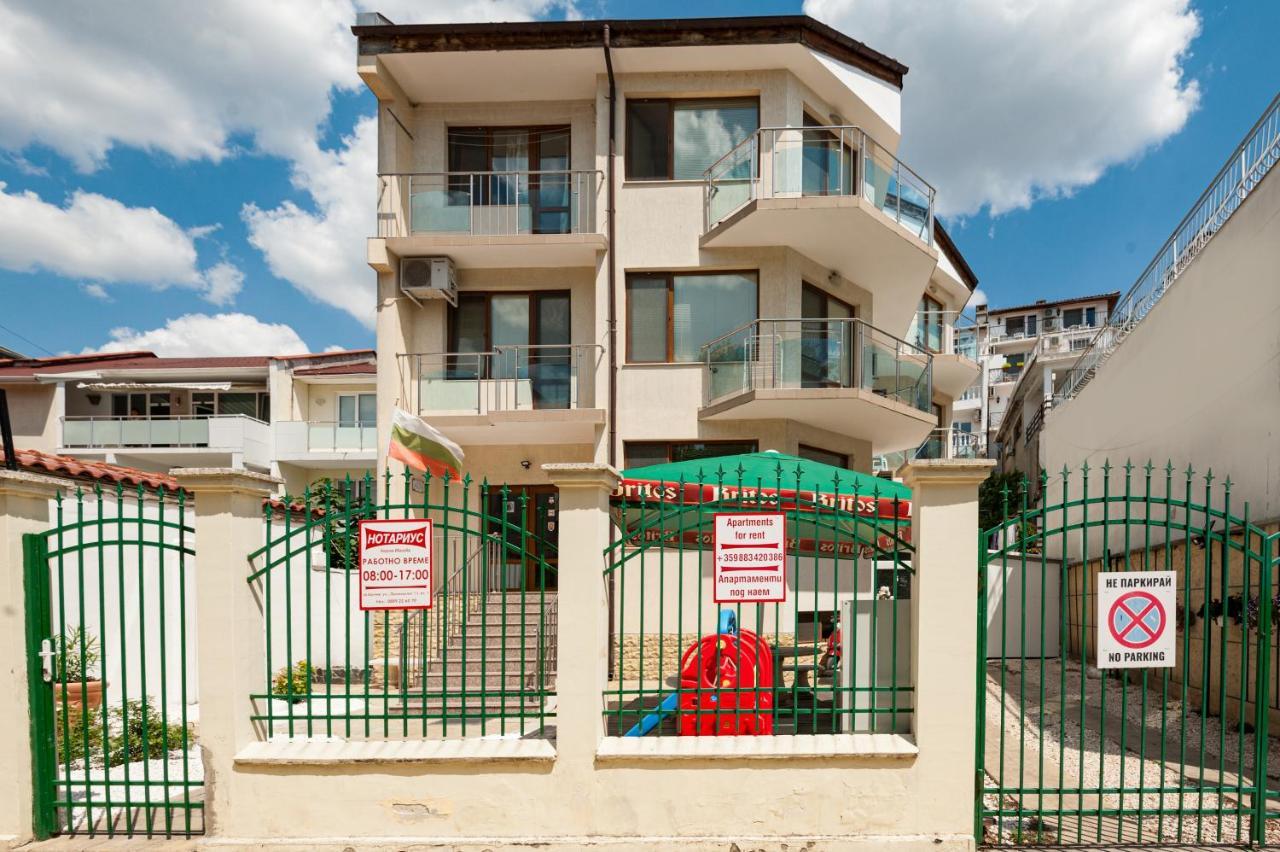 Апартамент Морски Бриз Baltschik Exterior foto
